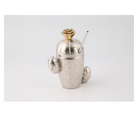 🌵 🍍24 oz Stainless/gold tone cactus tumbler - Picture 13 of 13